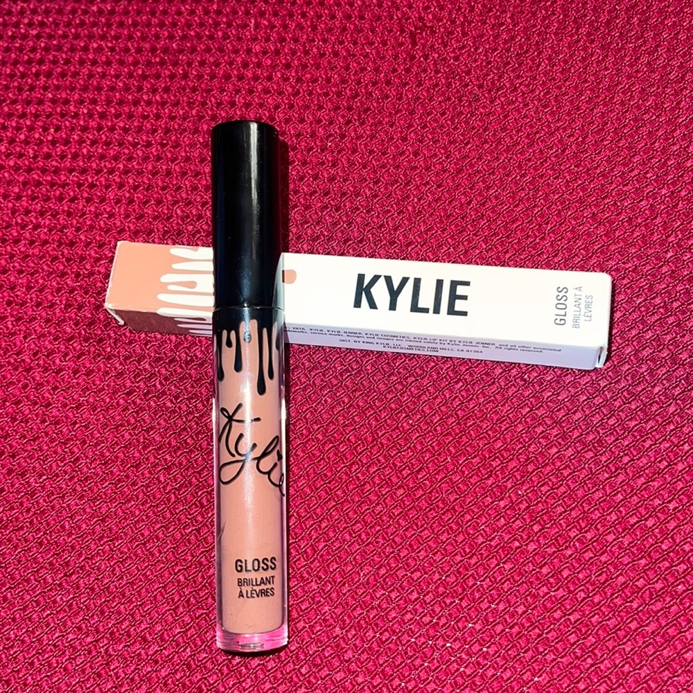 Kylie Lipgloss GLOSS BRILLANT A LEVRES.